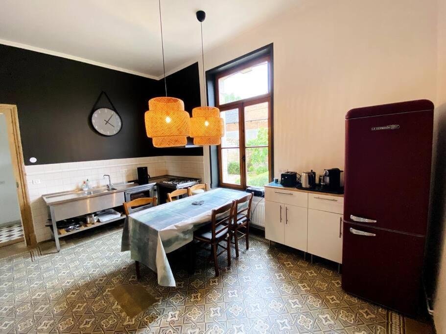 Maison de vacances à la campagne avec piscine MAISON SIMON Aubencheul-aux-Bois Esterno foto